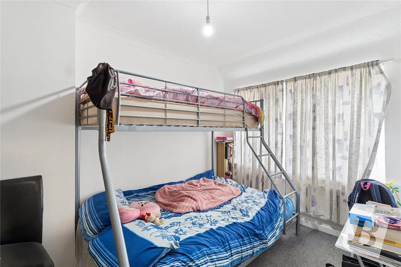 Bentry Road, Dagenham, RM8, photo 5