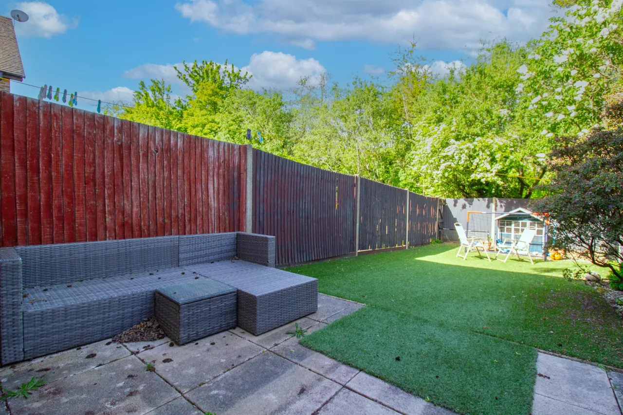 Juniper Road, Farnborough, GU14 9XU, photo 12