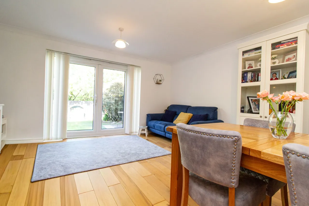 Juniper Road, Farnborough, GU14 9XU, photo 5