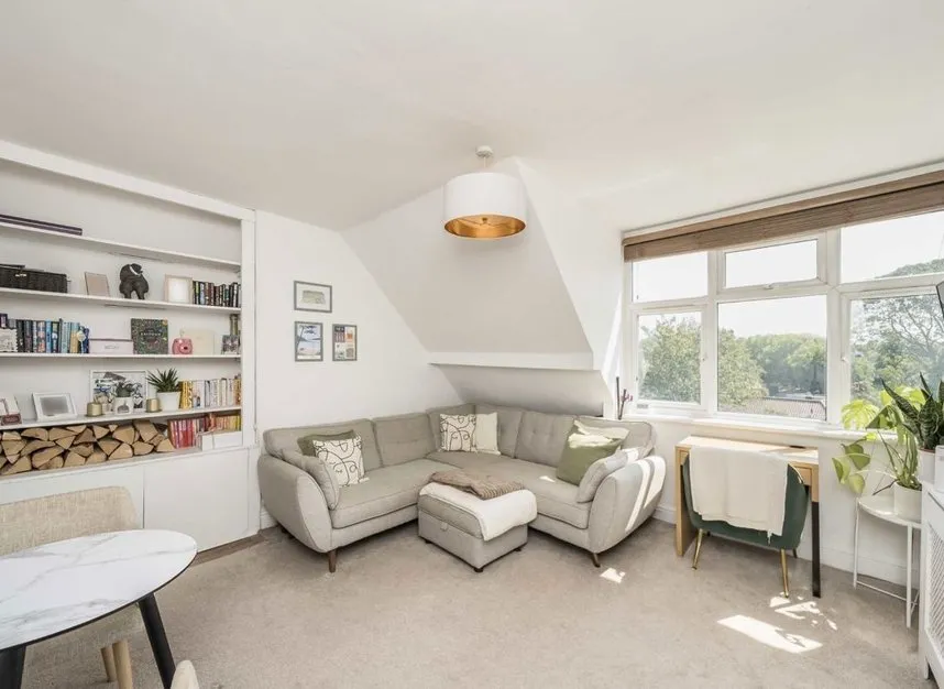 1 bed flat for sale — Rodway Road, Putney, SW15