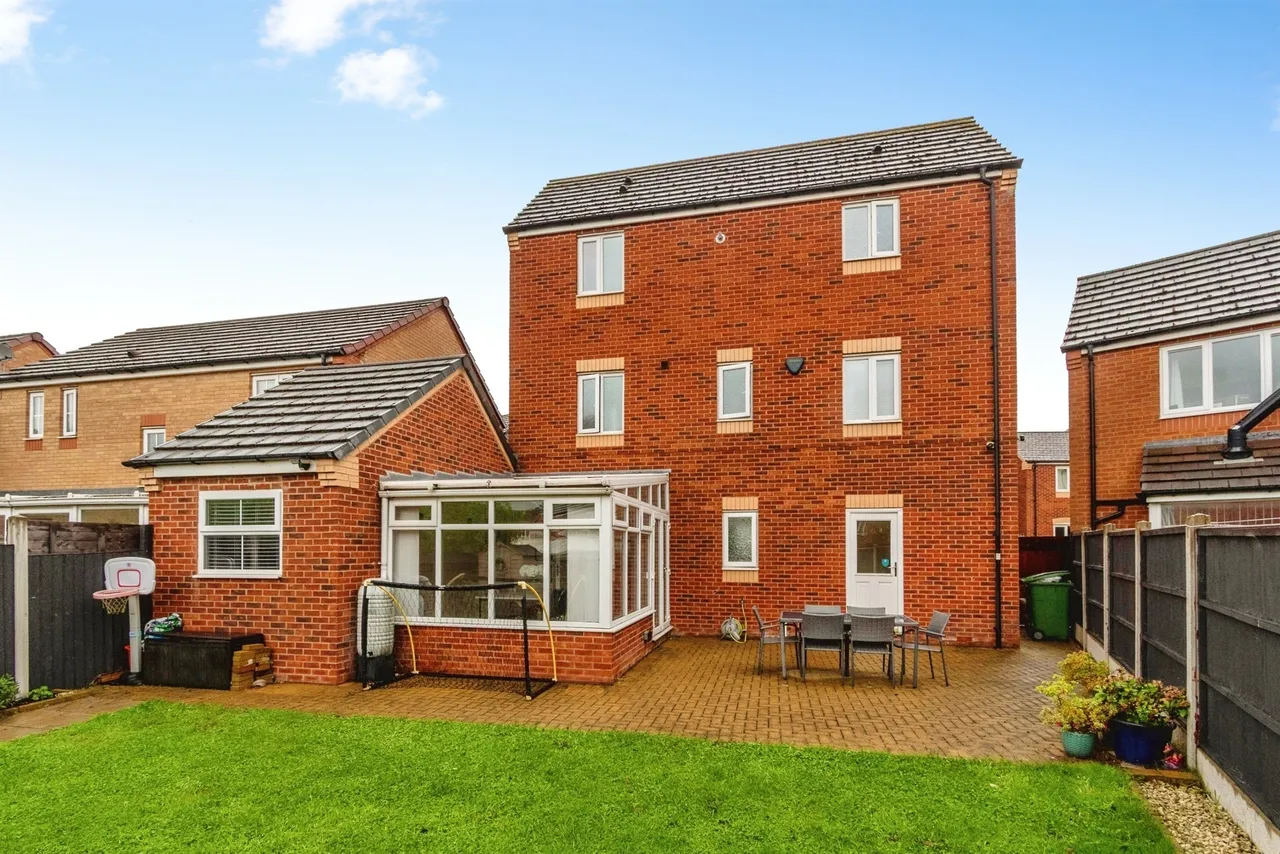 Capercaillie Drive, Cannock, WS11, photo 29