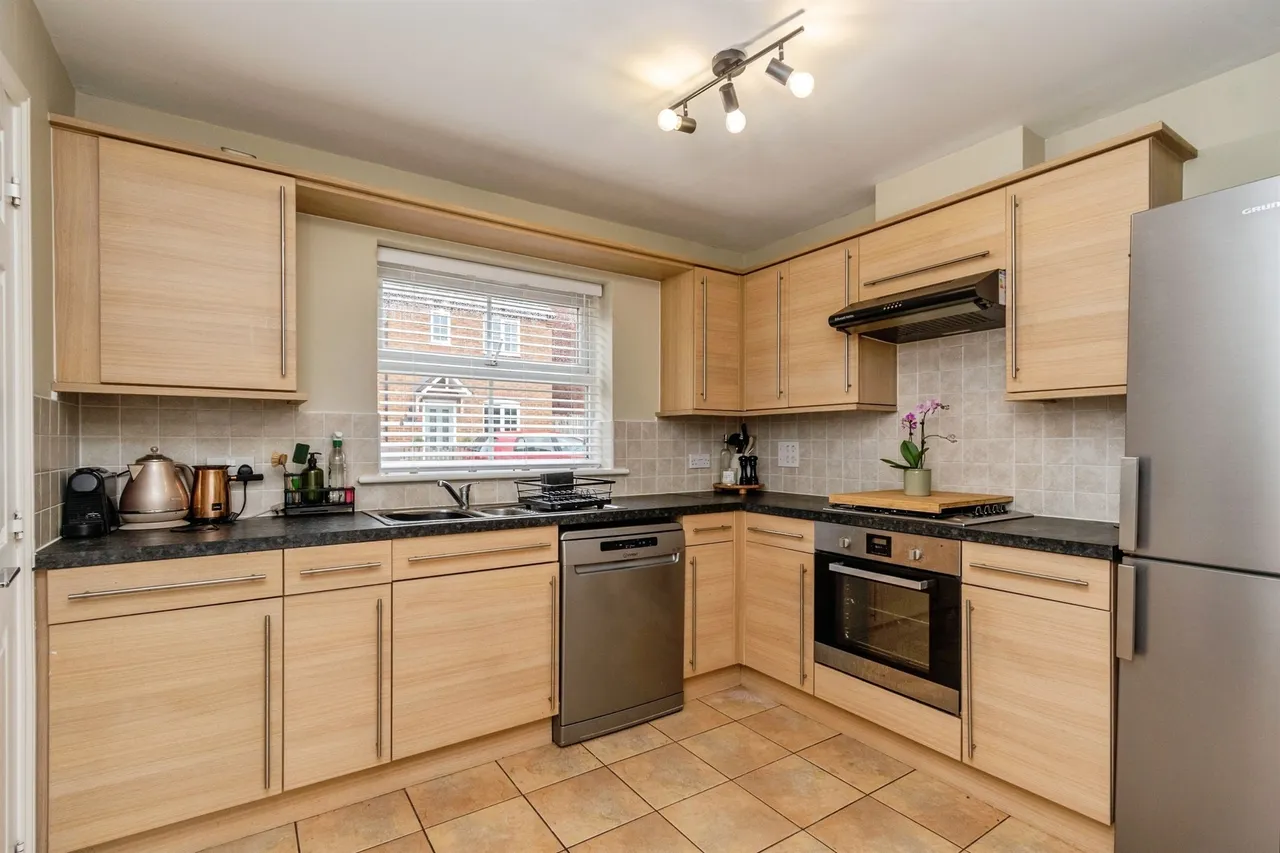 Capercaillie Drive, Cannock, WS11, photo 8