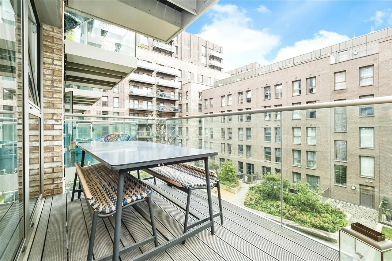 Ironworks Way, Upton Park, London, E13, photo 6