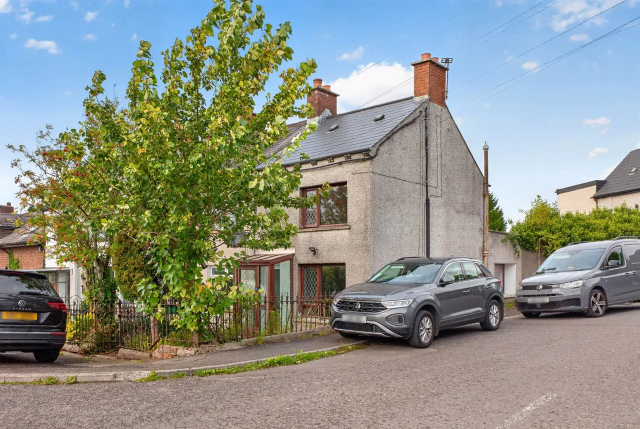 2 bed house for sale, Green Hill, Lisburn, BT27