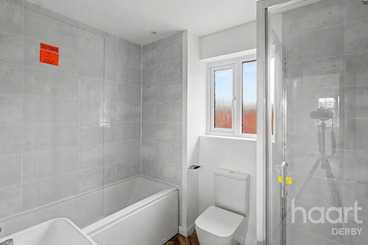Bradway Lane, Burton-on-Trent, DE15, photo 10