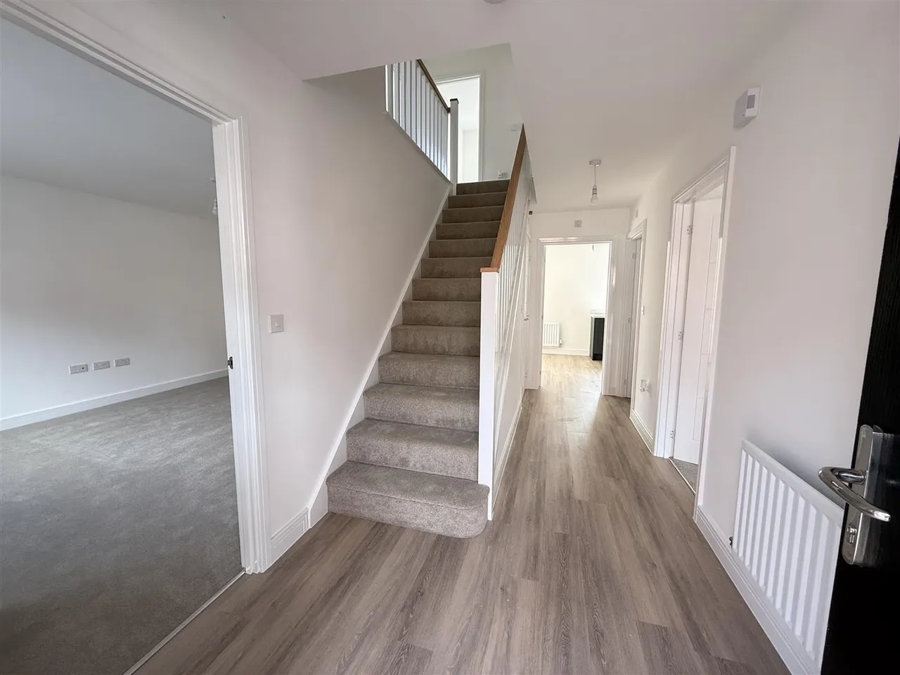 Spitfire Road, Tatenhill, DE13, photo 11