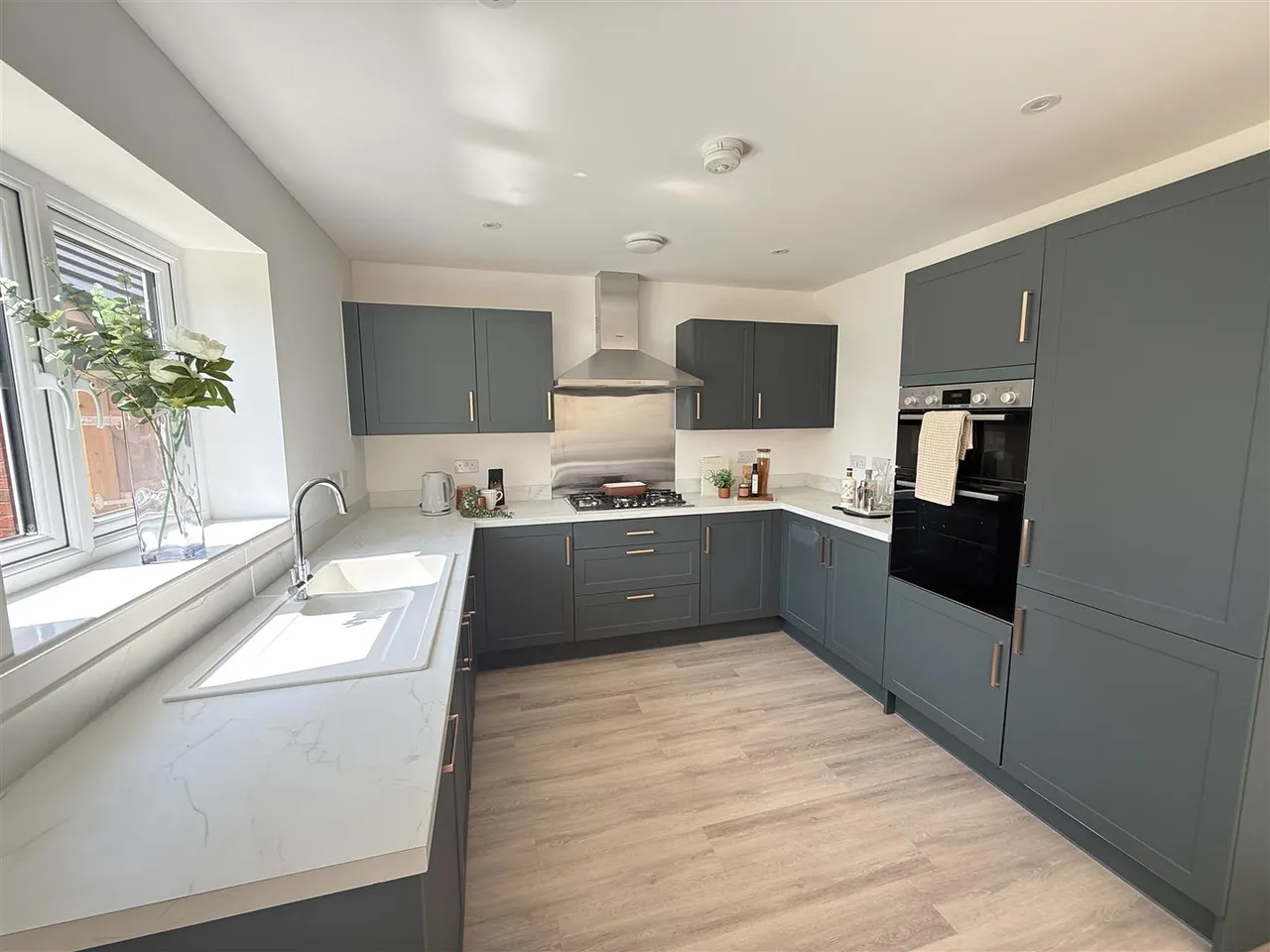 Spitfire Road, Tatenhill, DE13, photo 5