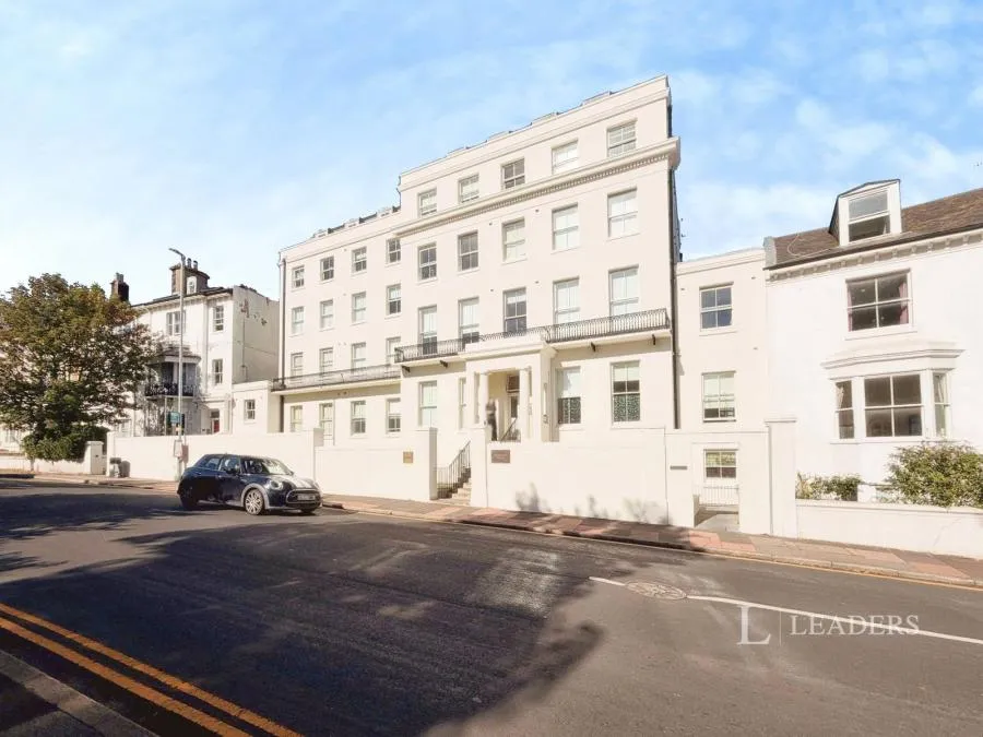 flat to rent, Buckingham Place, Brighton, BN1