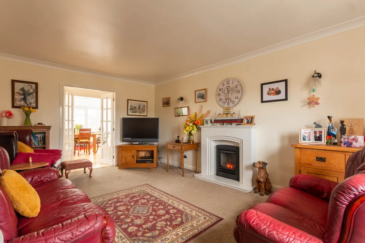 Smithy Lane, Wilsden, BD15, photo 2