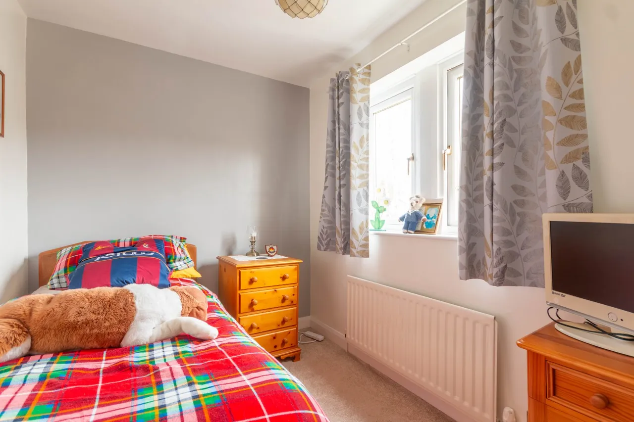 Smithy Lane, Wilsden, BD15, photo 13