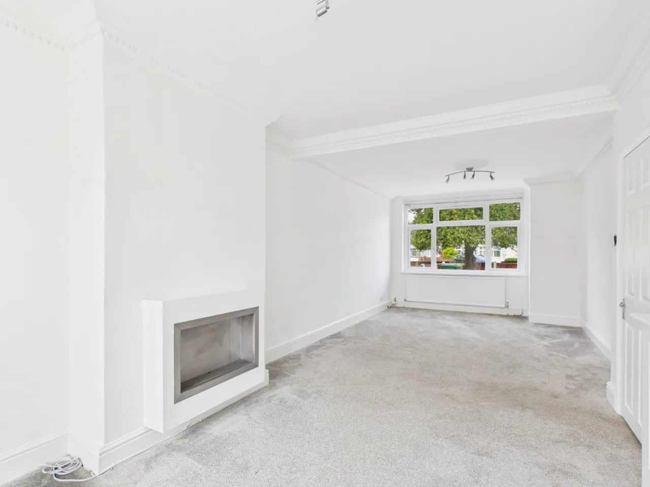 Staines-upon-Thames, Surrey, photo 18
