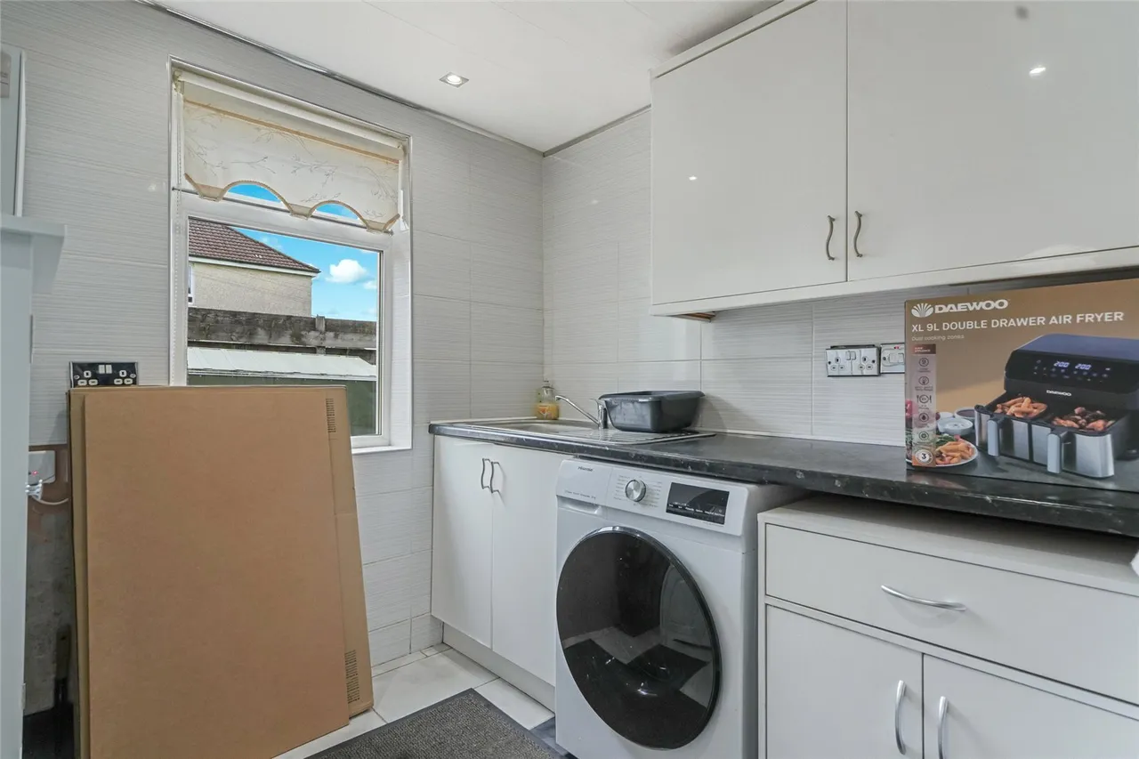 Barlandfauld Street, Kilsyth, G65, photo 5