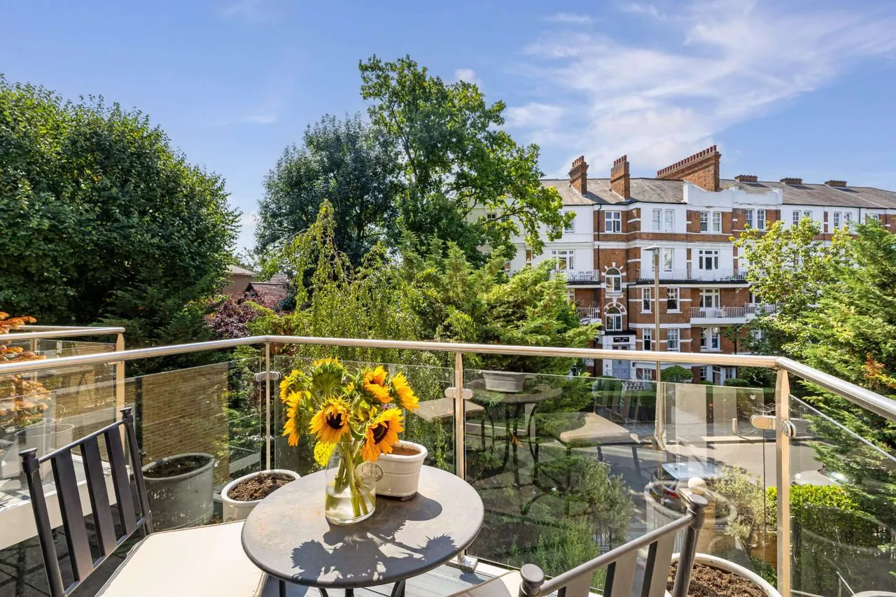1 bed flat for sale — Oakhill Road, Putney, London, SW15 2FJ