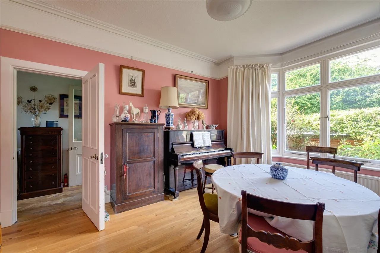 The Avenue, Sherborne, DT9, photo 2