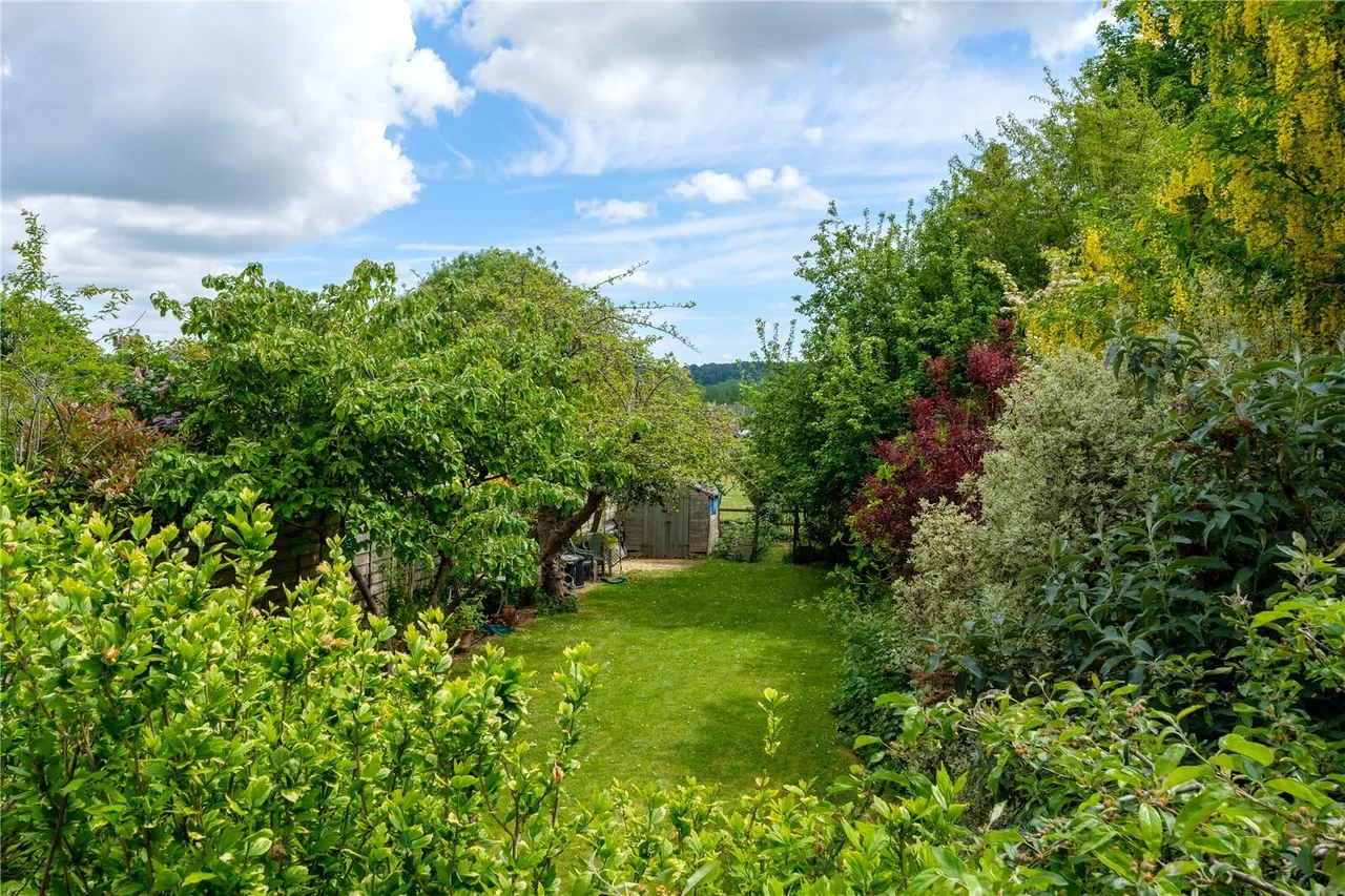 The Avenue, Sherborne, DT9, photo 12