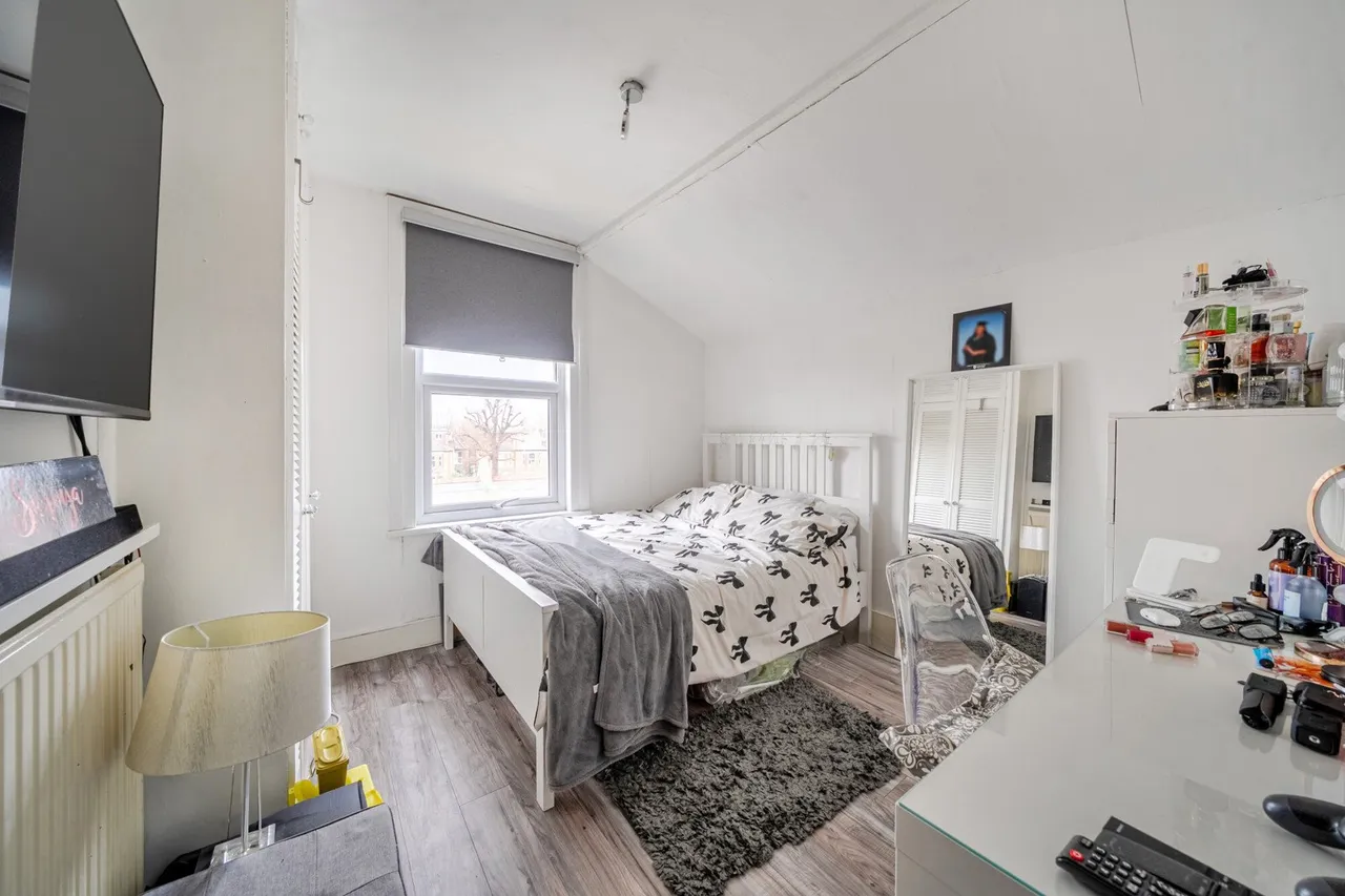 Muirkirk Road, SE6, photo 6