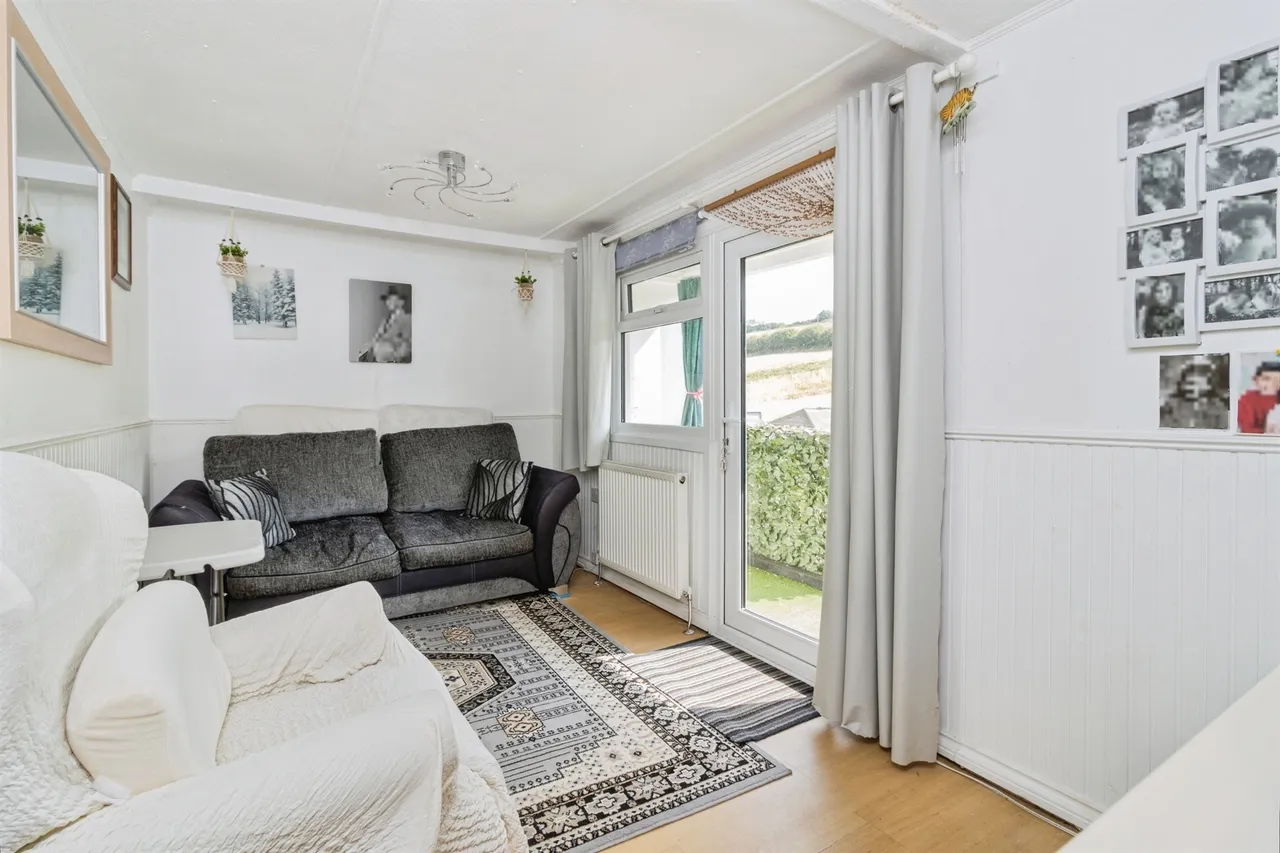 Totnes Road, Paignton, TQ4, photo 3