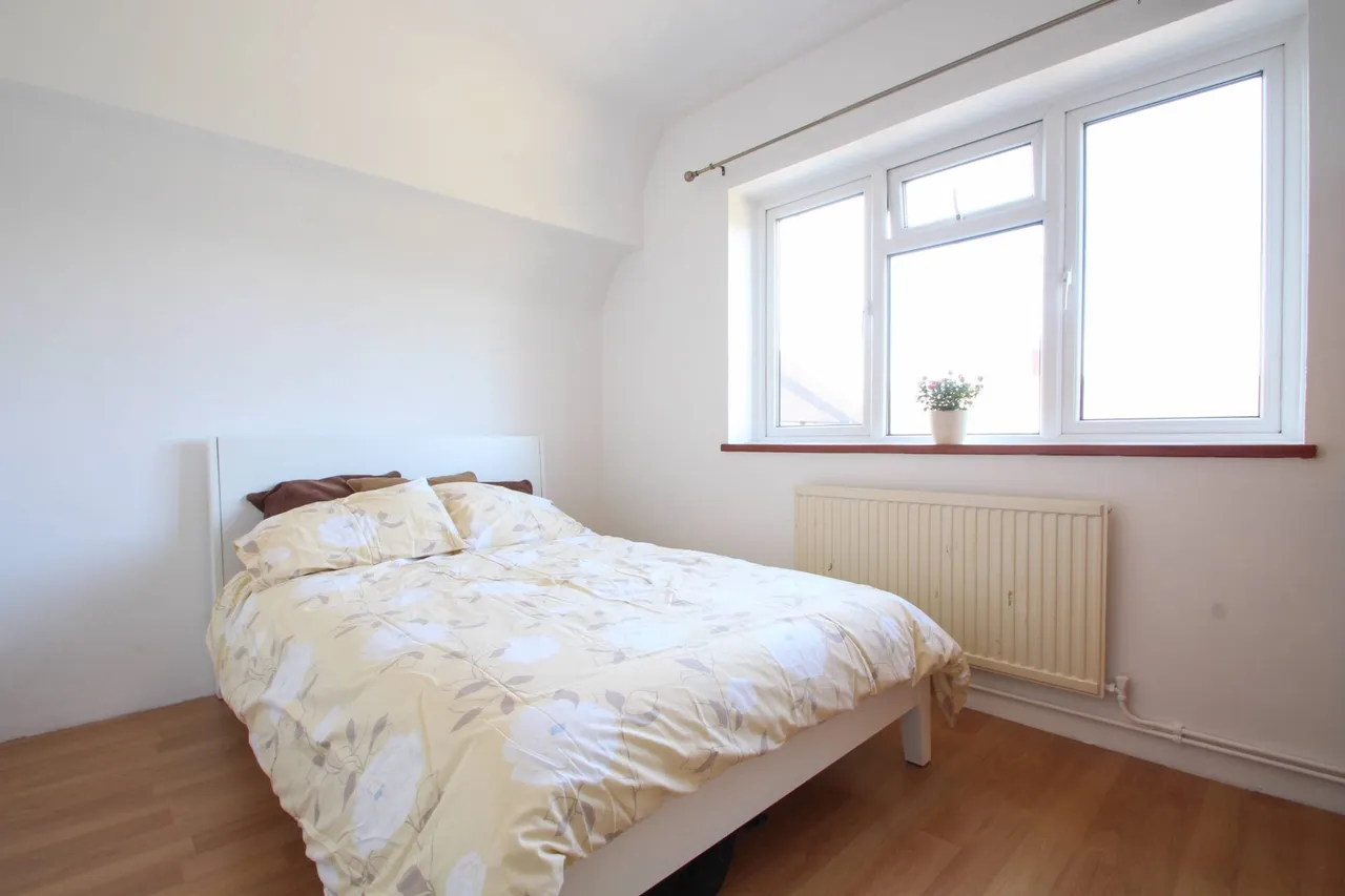 Gavestone Road, London, Greater London, SE12, photo 5