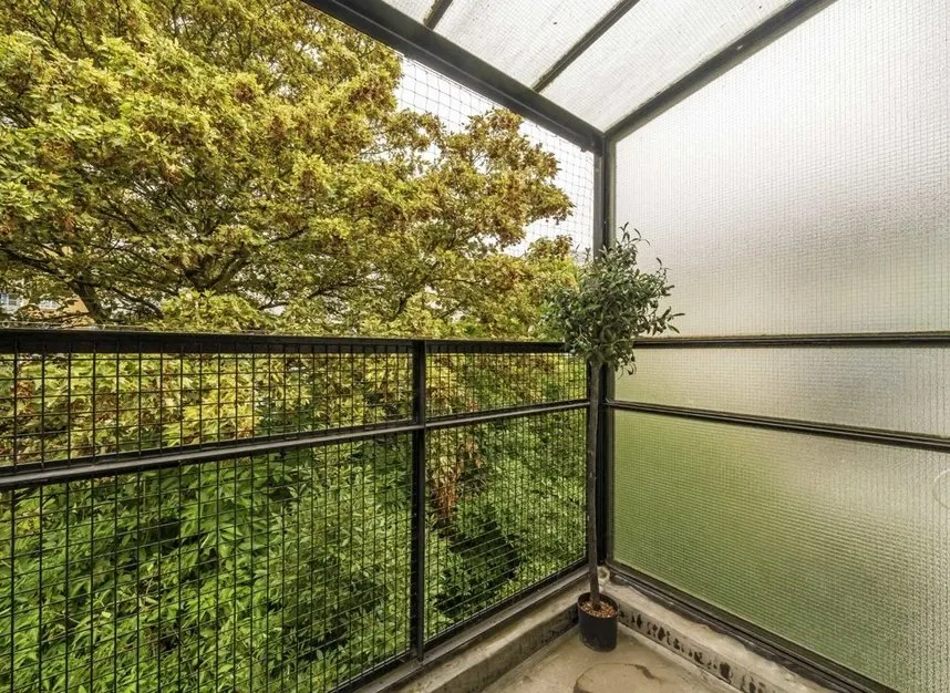 Churchill Gardens, Pimlico, SW1V, photo 7