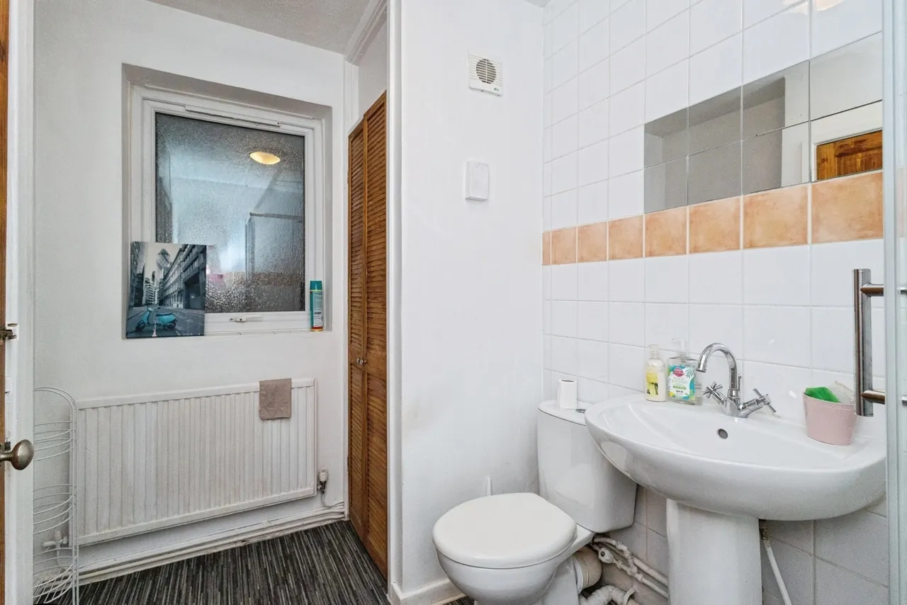 Lees Hall Crescent, Manchester, Greater Manchester, M14, photo 11