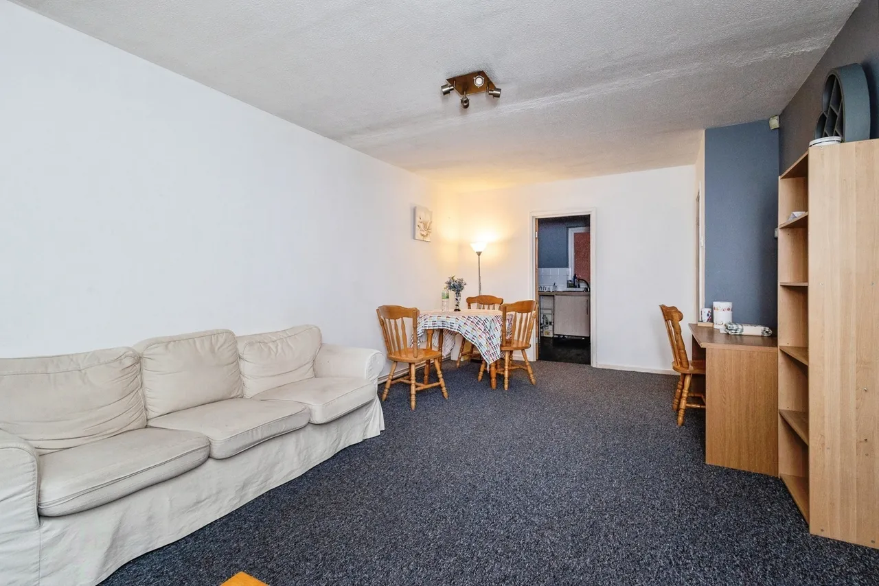 Lees Hall Crescent, Manchester, Greater Manchester, M14, photo 3