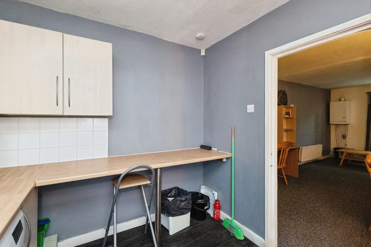 Lees Hall Crescent, Manchester, Greater Manchester, M14, photo 13