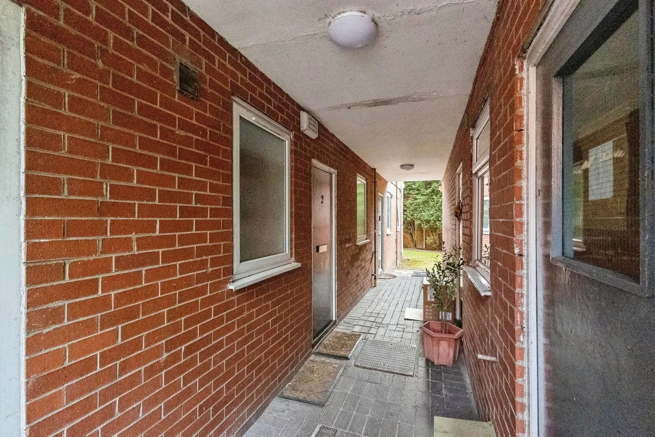 Lees Hall Crescent, Manchester, Greater Manchester, M14, photo 6