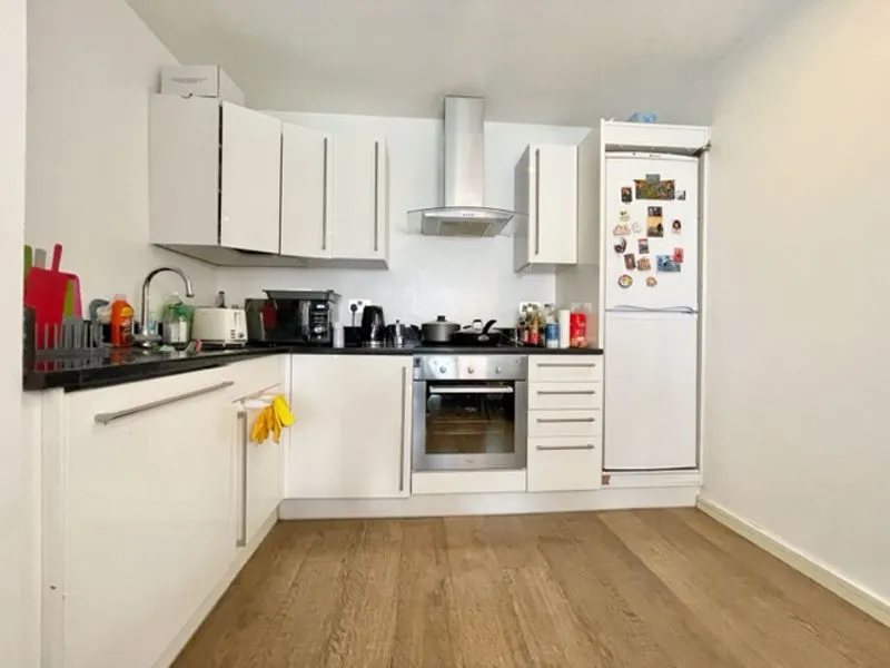 1 bed property to rent — Borough Road, London SE1 0AJ