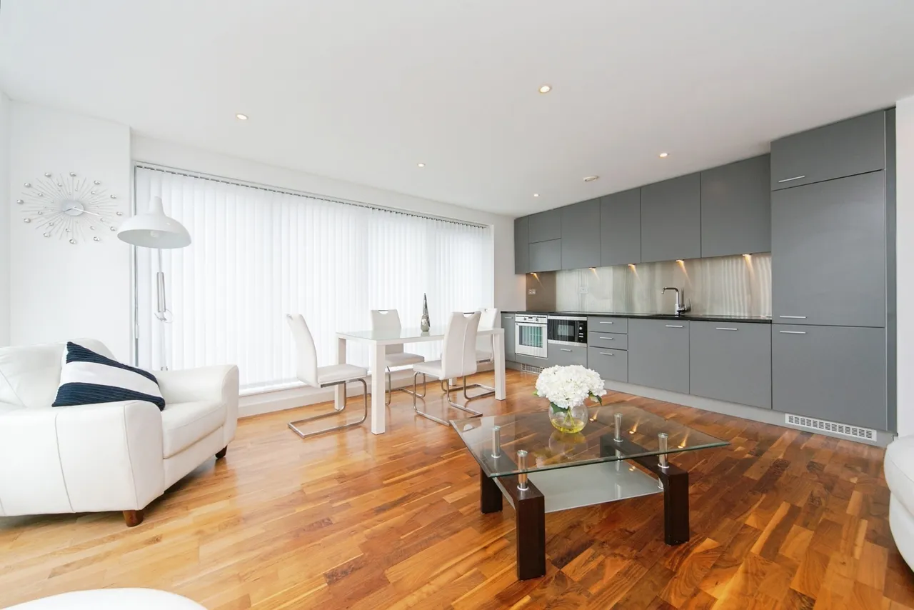 William Jessop Way, Liverpool, L3, photo 18