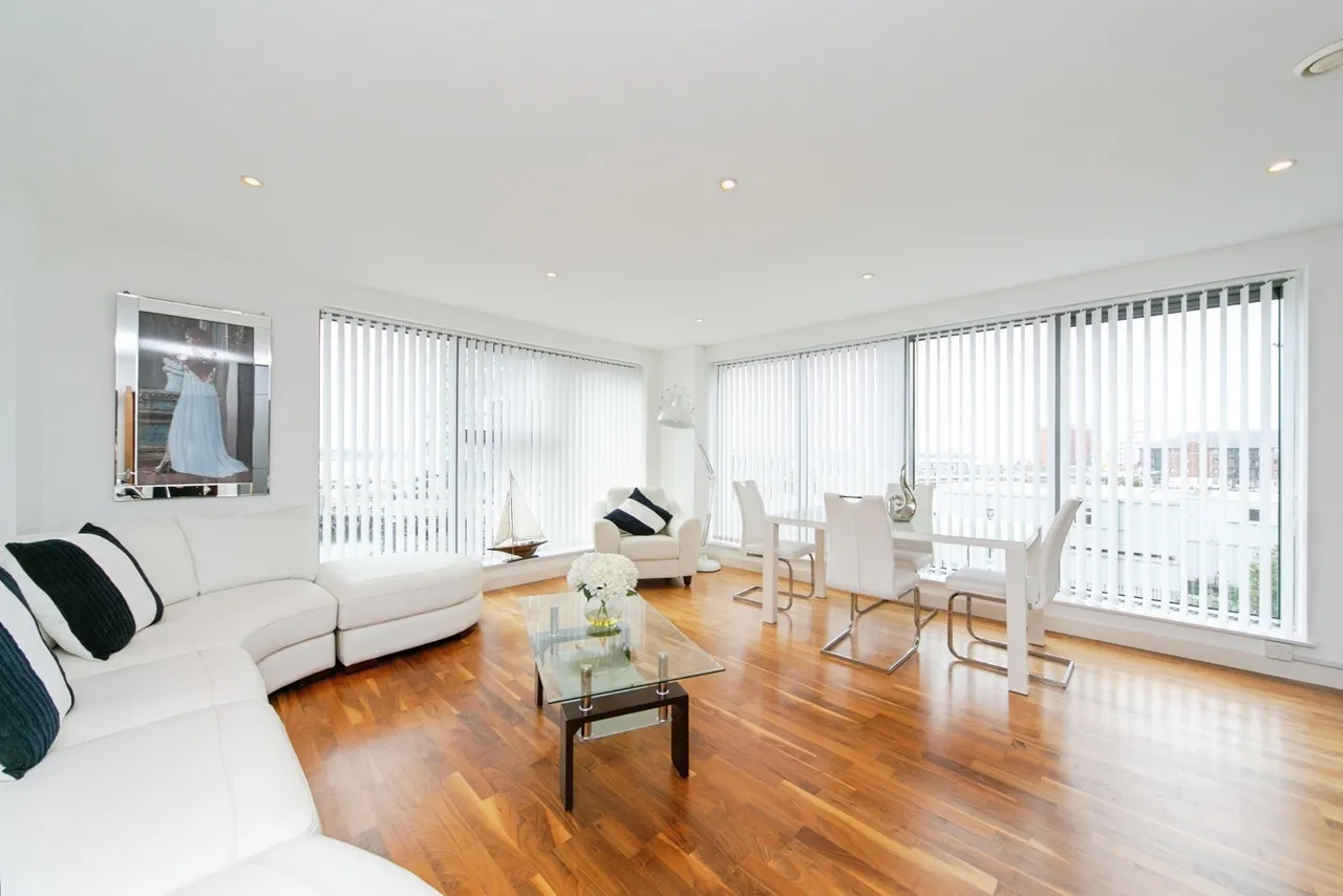 William Jessop Way, Liverpool, L3, photo 4