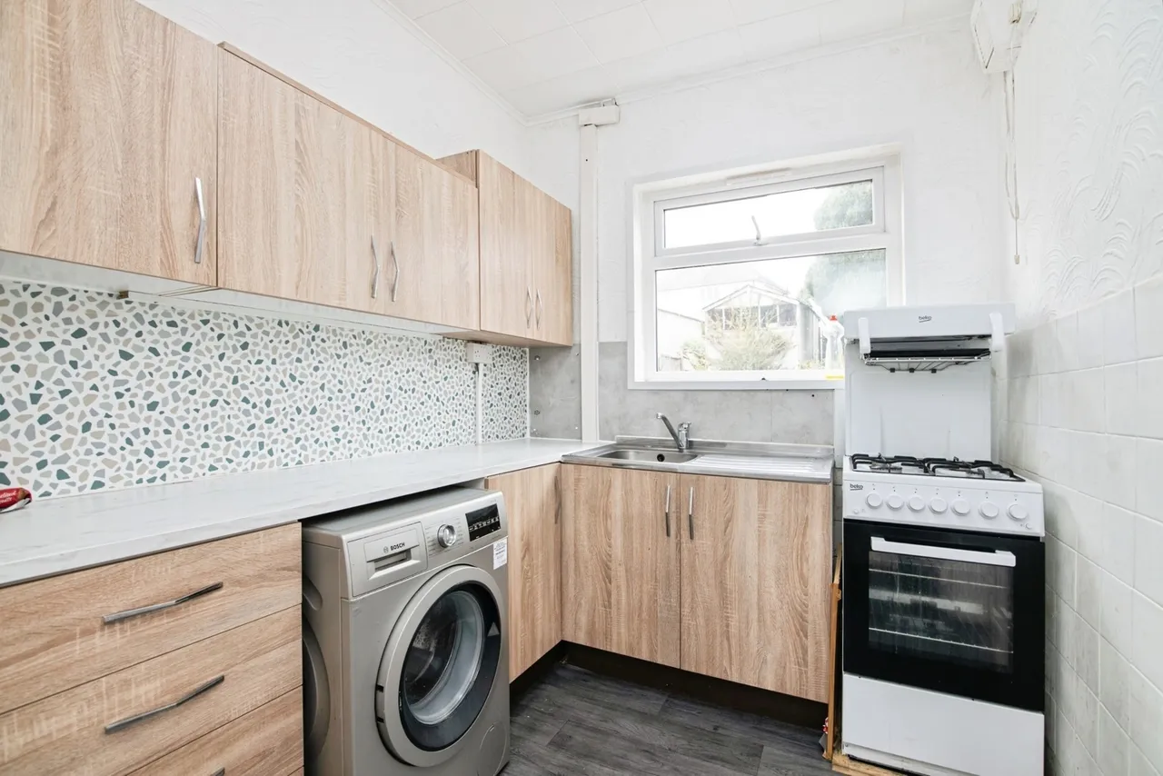 Higgins Lane, Quinton, B32, photo 3