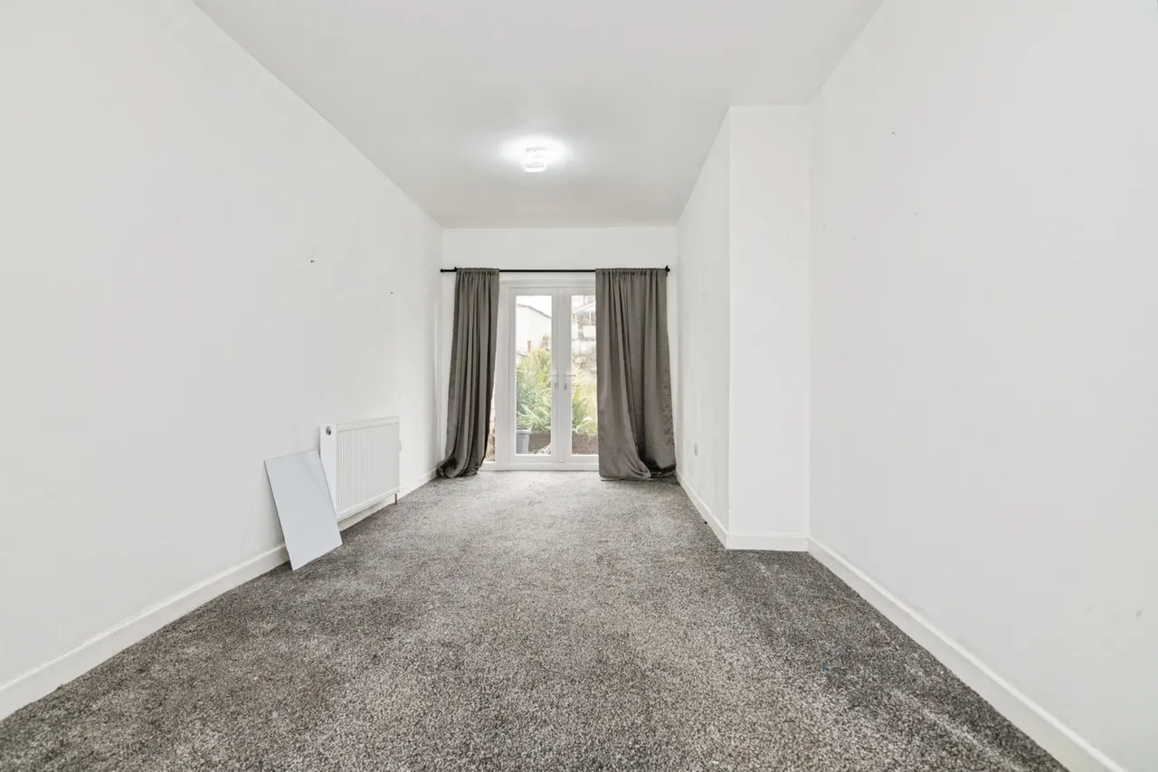 Higgins Lane, Quinton, B32, photo 2