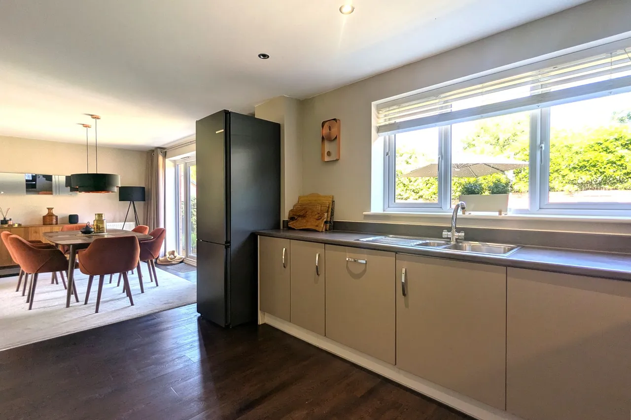 Sandstone Lane, Tarporley, photo 13