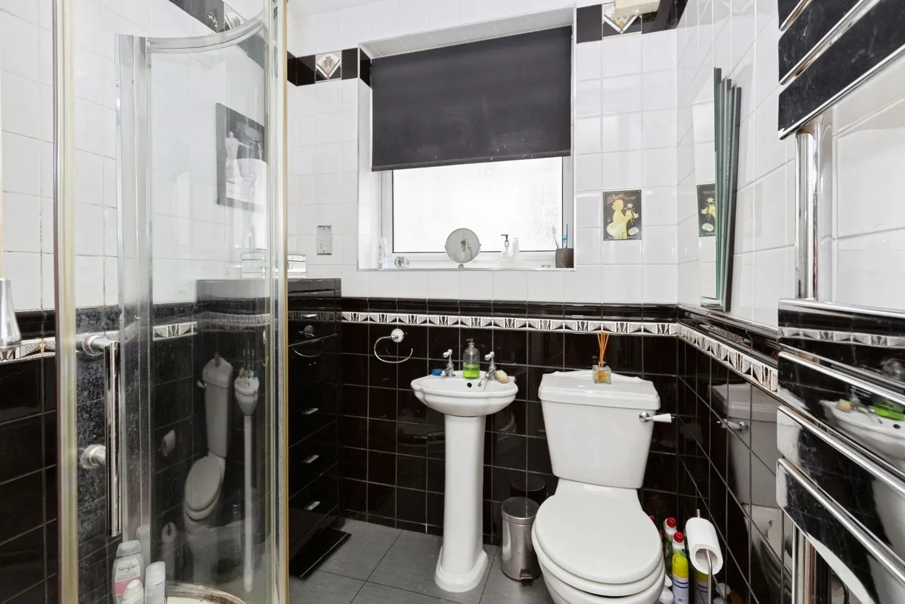 Lamerton Road, Ilford, IG6, photo 12