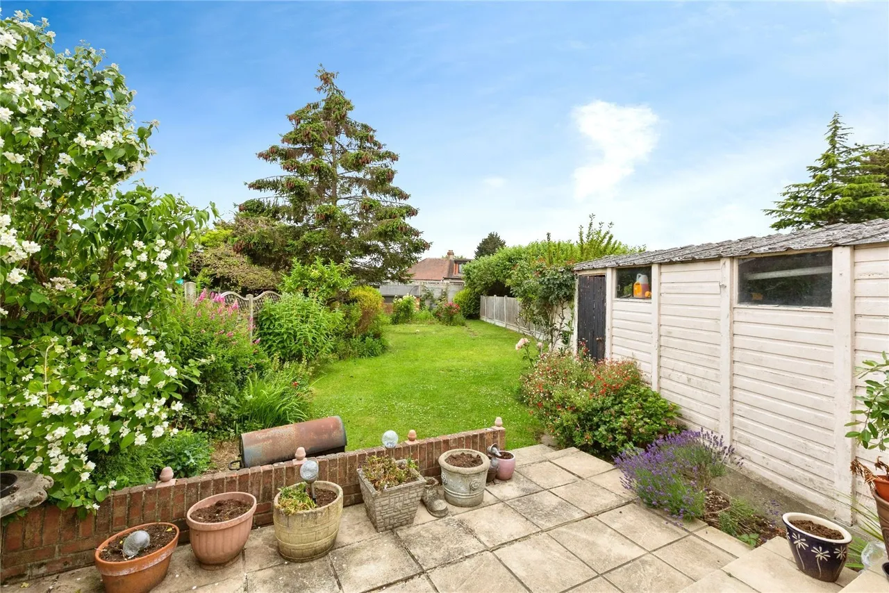 Lamerton Road, Ilford, IG6, photo 18