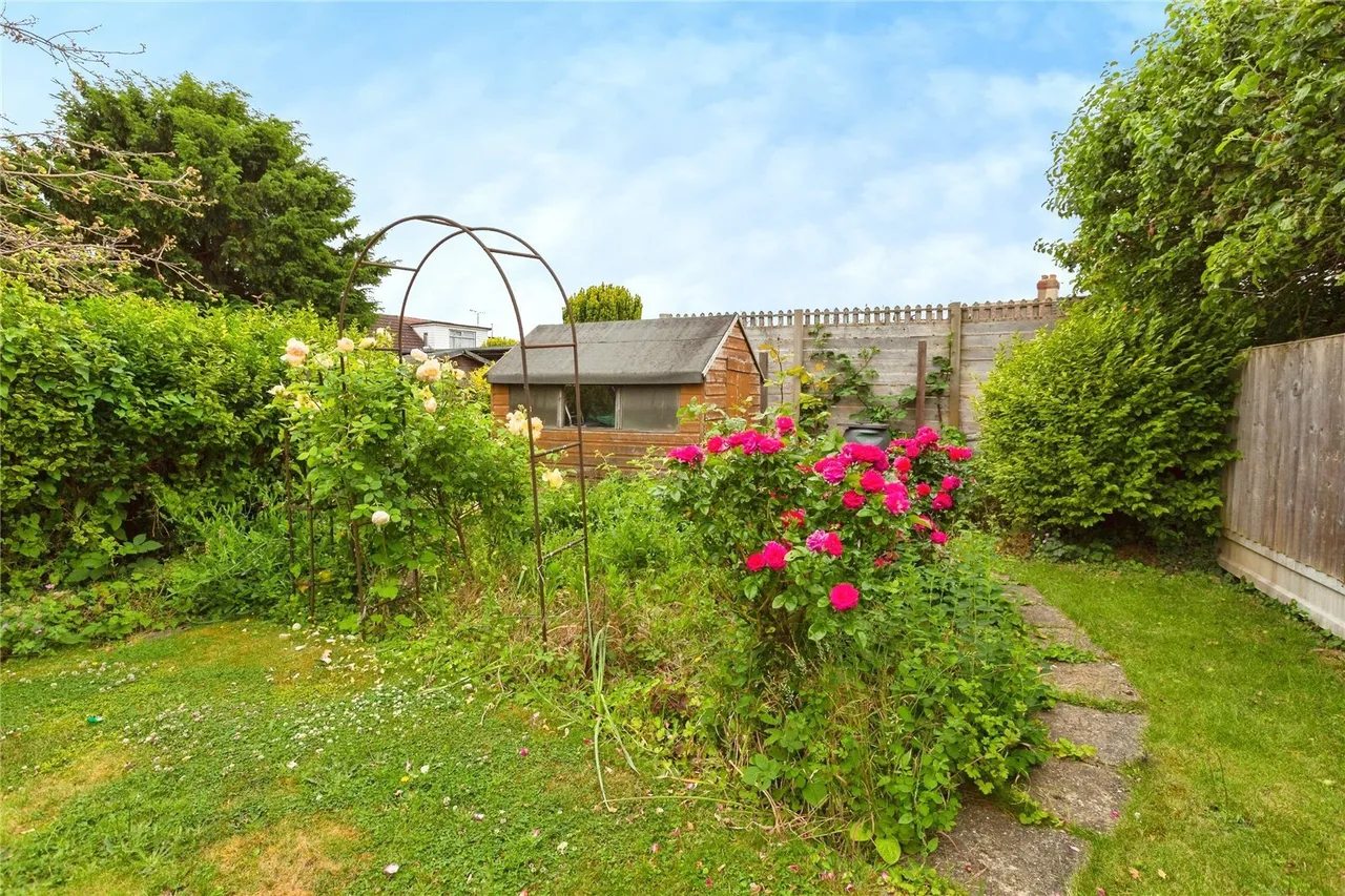 Lamerton Road, Ilford, IG6, photo 21