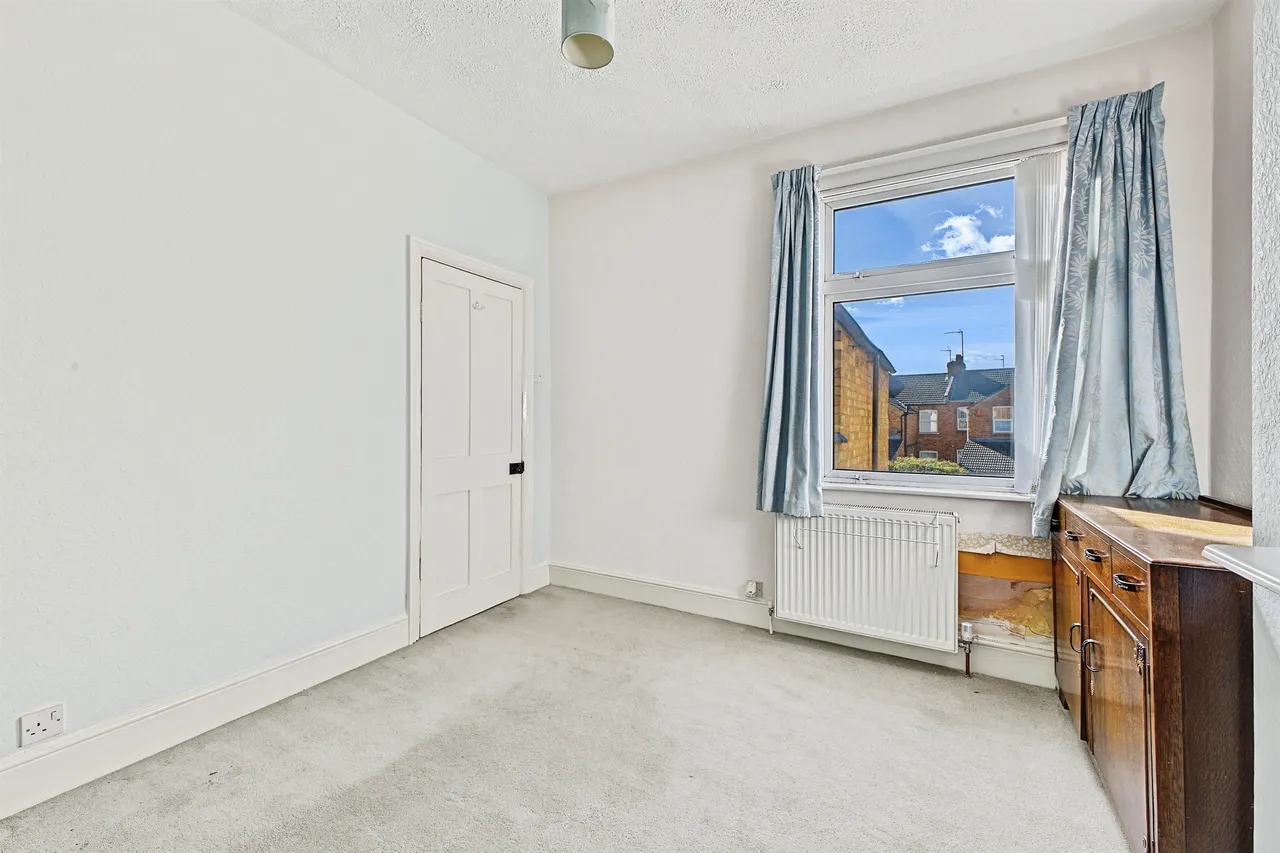 Harlestone Road, Northampton, NN5, photo 11