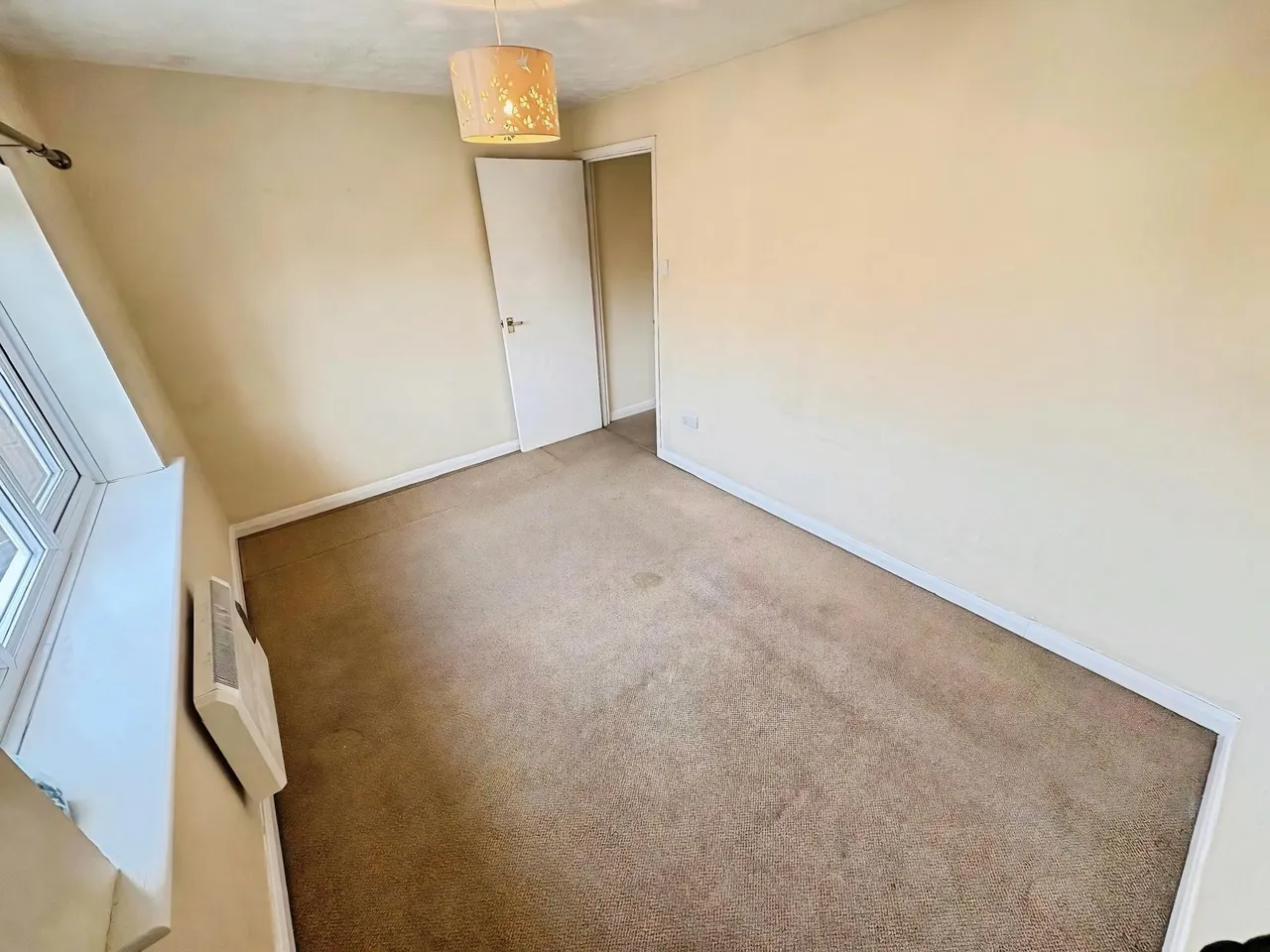 Holland Close, Bourne, PE10, photo 7