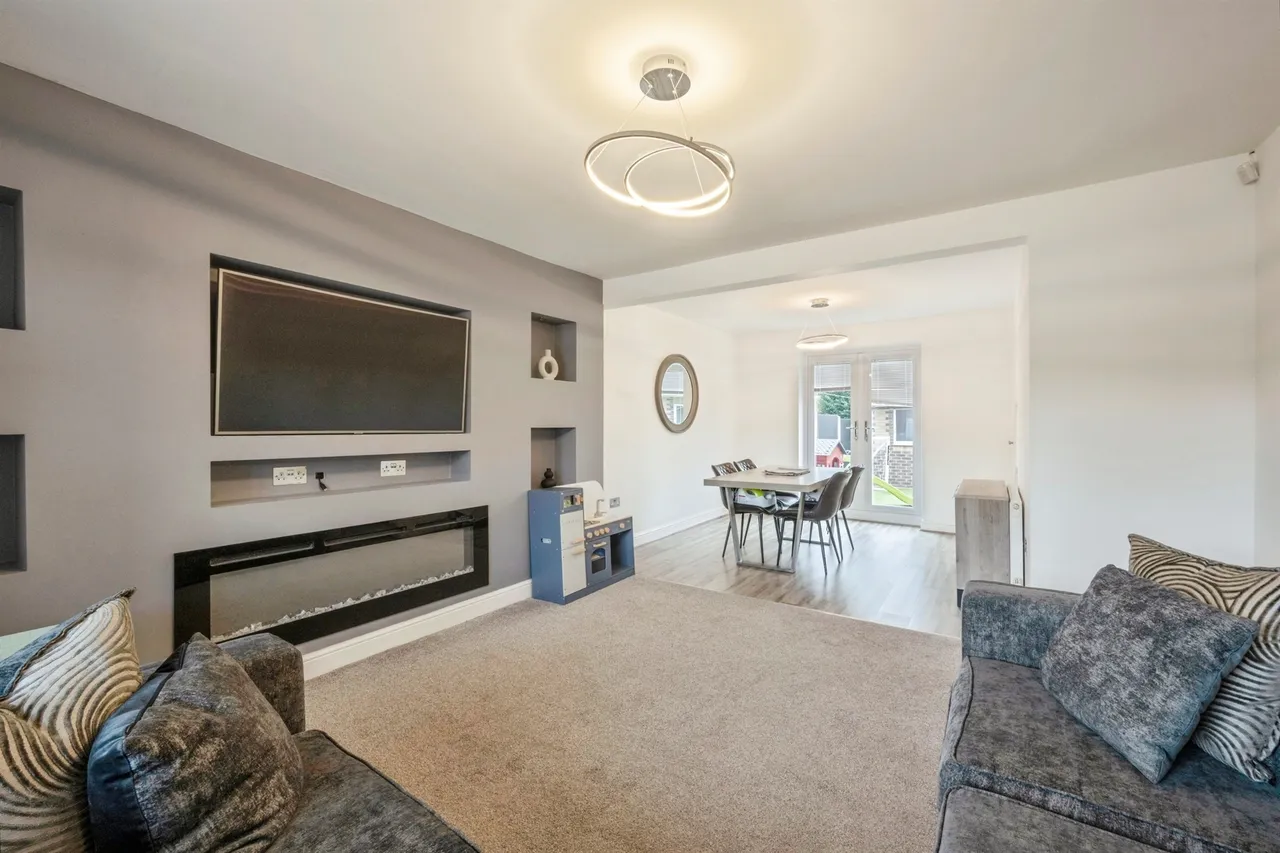 Cemetery Road, Wath-Upon-Dearne, S63, photo 6