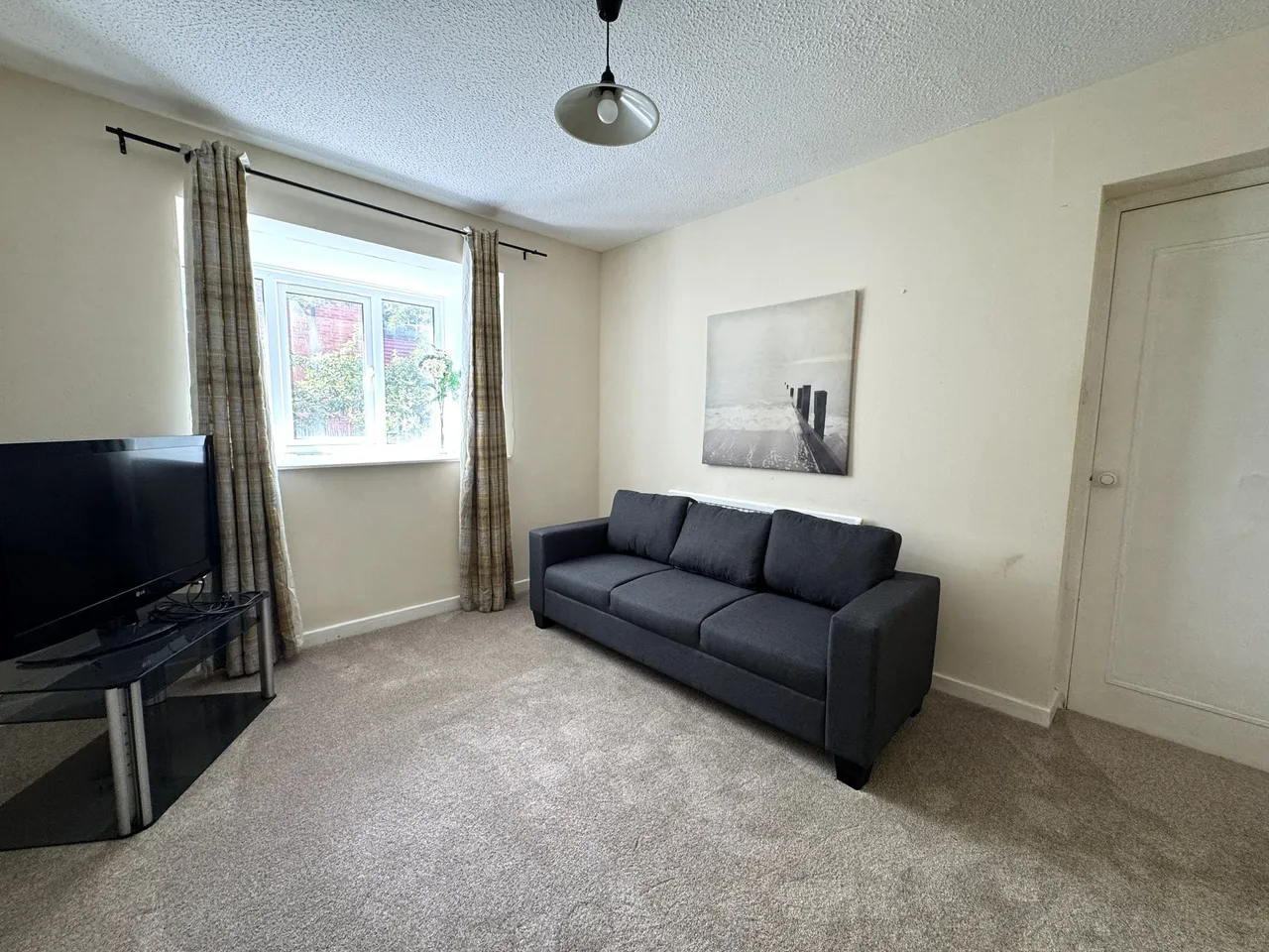 1 bed flat to rent — St Nicholas Square, Maritime Quarter, Swansea, SA1 1UG