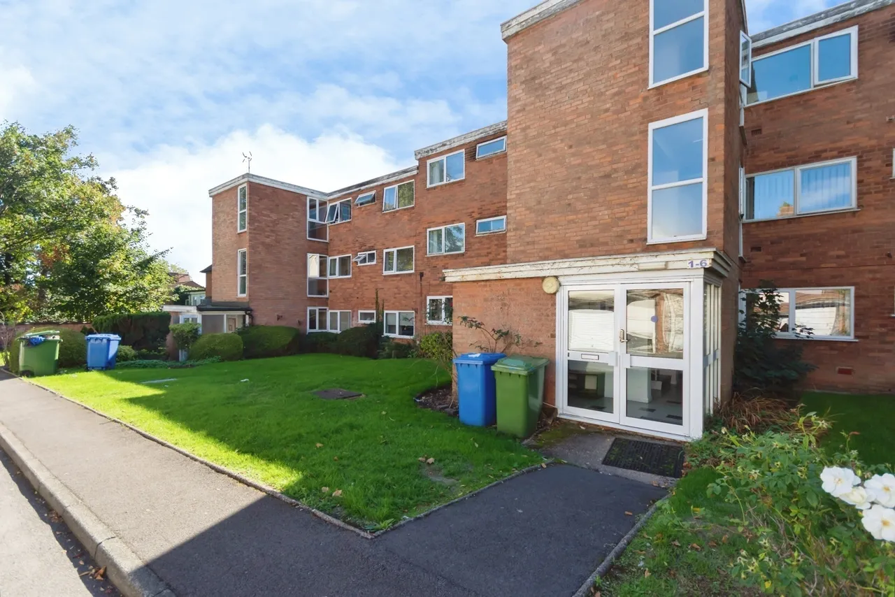 2 bed flat for sale, Yardley Road, Acocks Green, B27