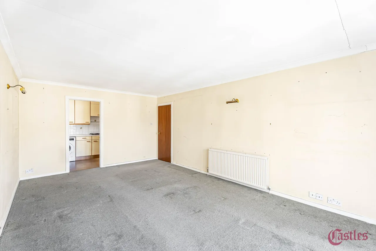 Avenue Road, N6, photo 5