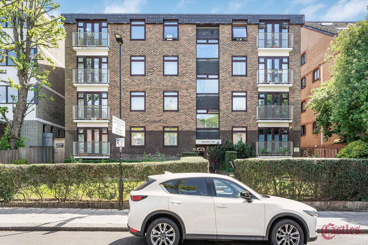 Avenue Road, N6, photo 21