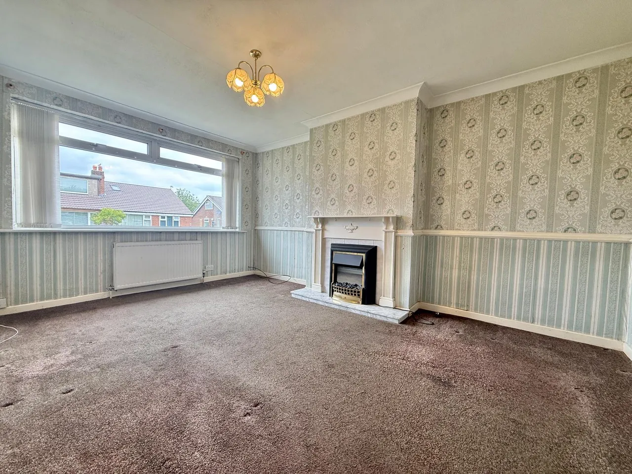 Thomas Close, Denton, M34, photo 4