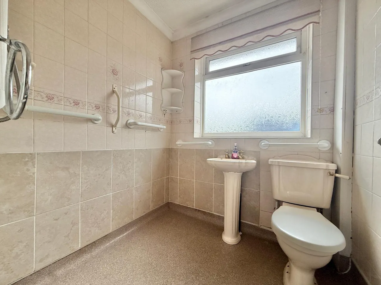 Thomas Close, Denton, M34, photo 9