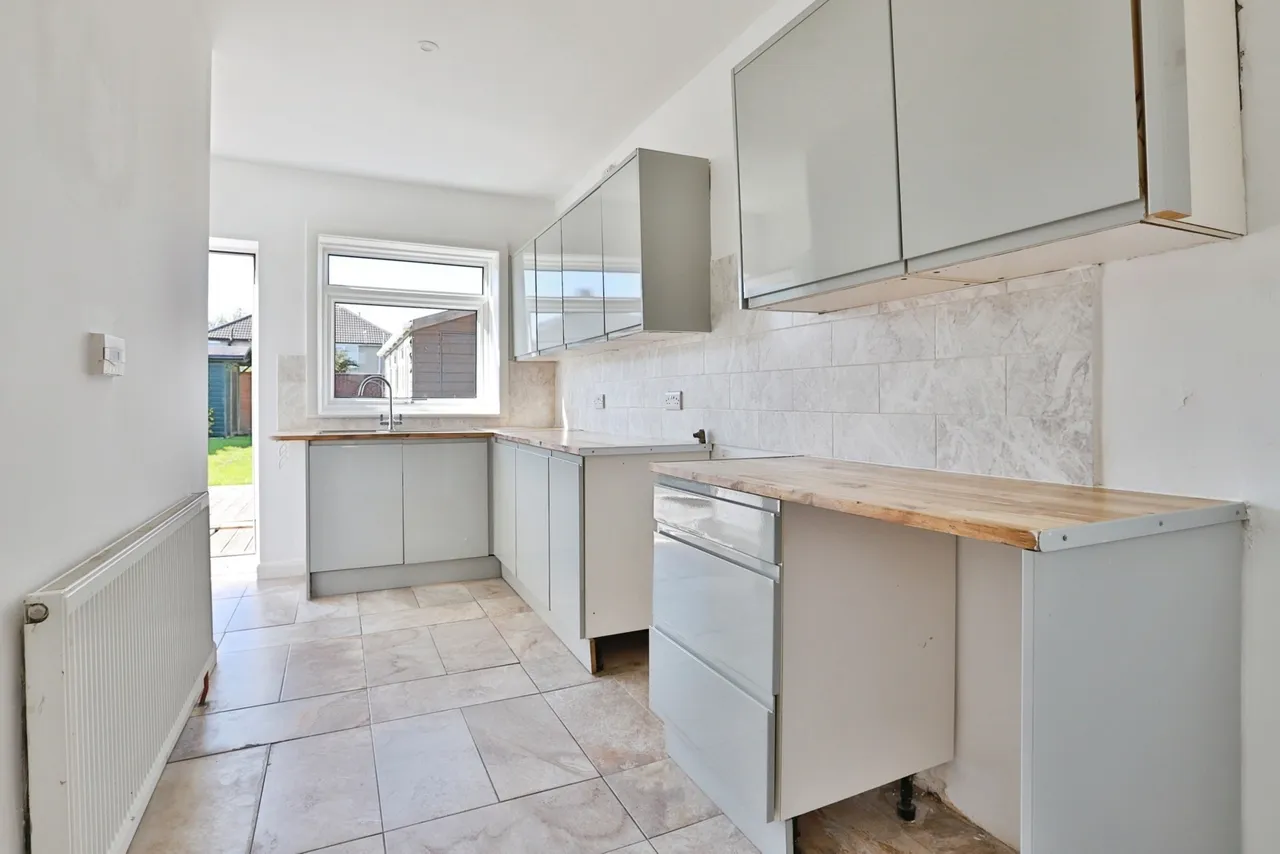 Burleigh Road, Bournemouth, BH6, photo 12