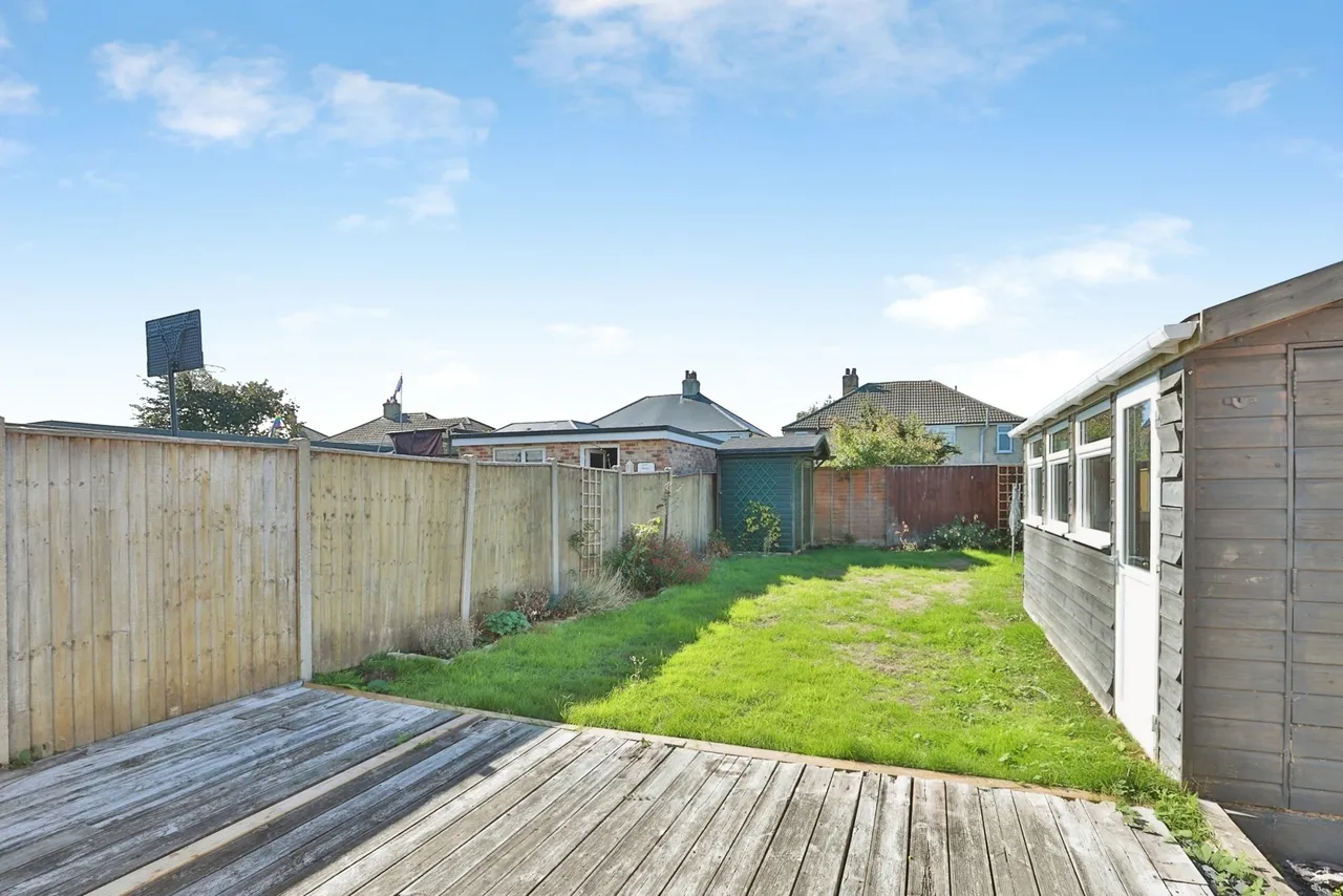 Burleigh Road, Bournemouth, BH6, photo 9