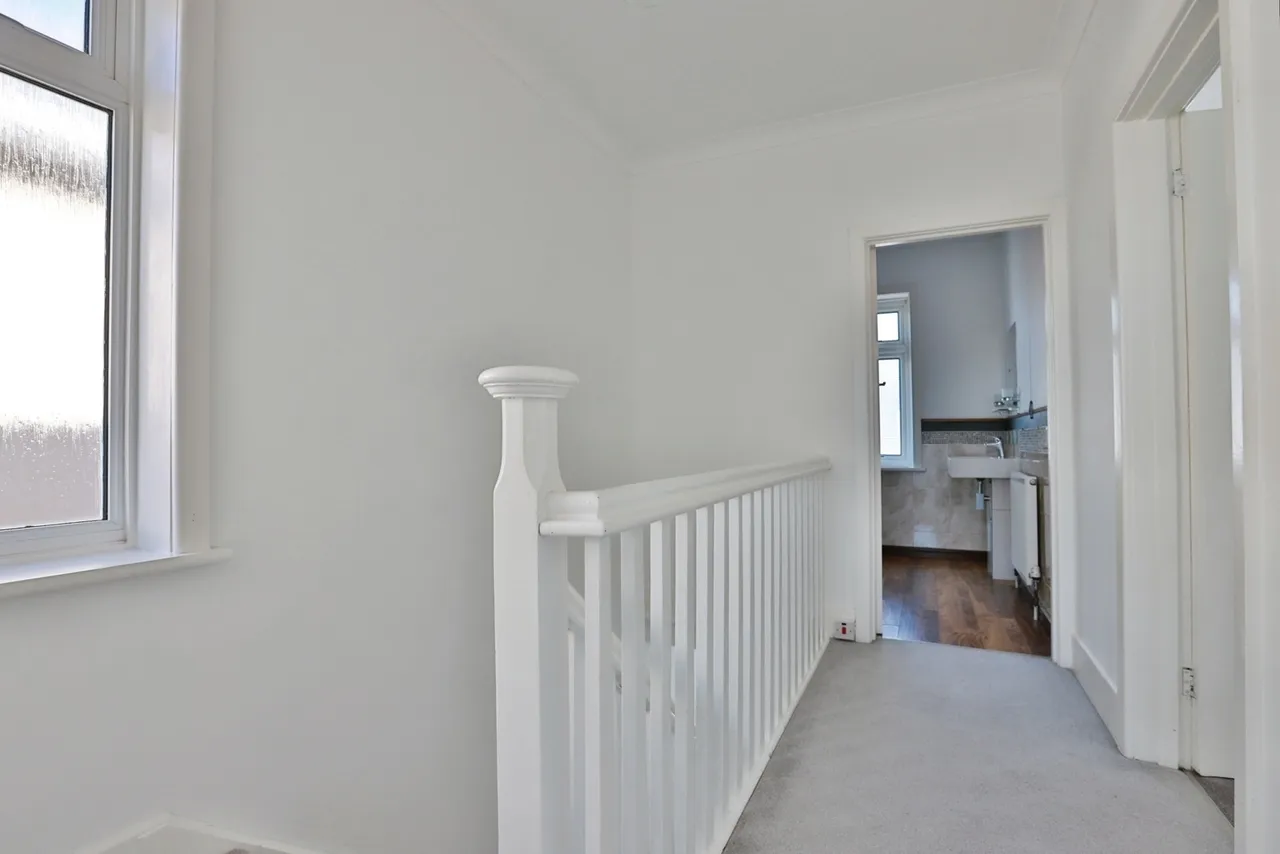 Burleigh Road, Bournemouth, BH6, photo 5
