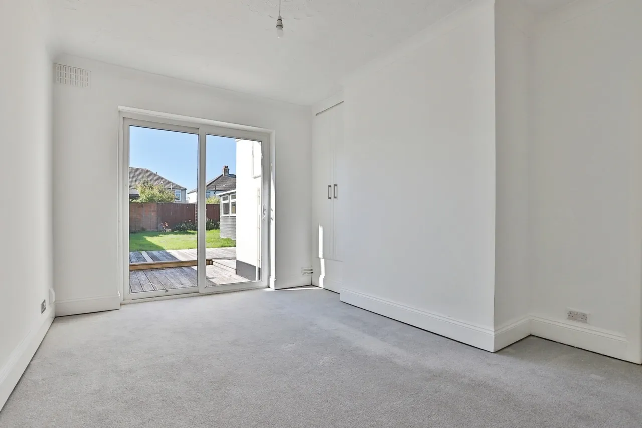 Burleigh Road, Bournemouth, BH6, photo 22