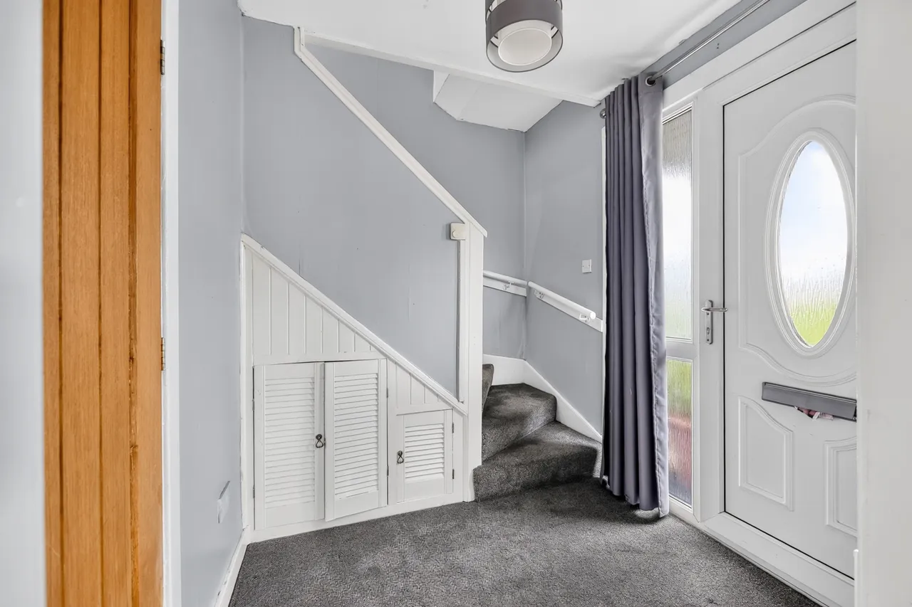Maple Drive, Barrhead, G78, photo 5